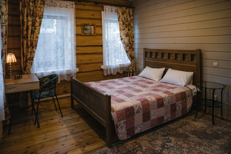 Гостевой дом Усадьба Демидова Листвянка