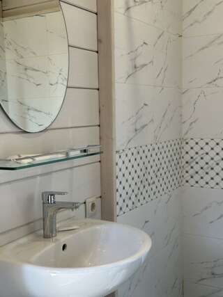 Гостевой дом Усадьба Демидова Листвянка Гостевая комната ДЕЛЮКС-10